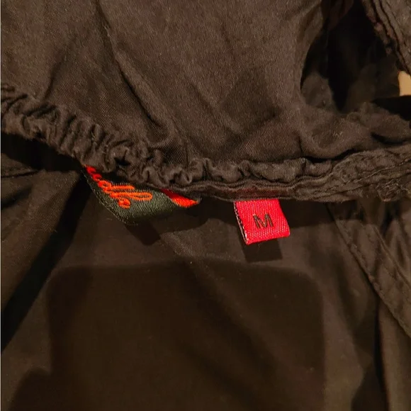 Women Black solid A-line dress with jacket - Picture 12 of 14